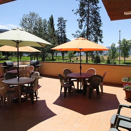 Waterfront Inn Pentiction Zewnętrze zdjęcie
